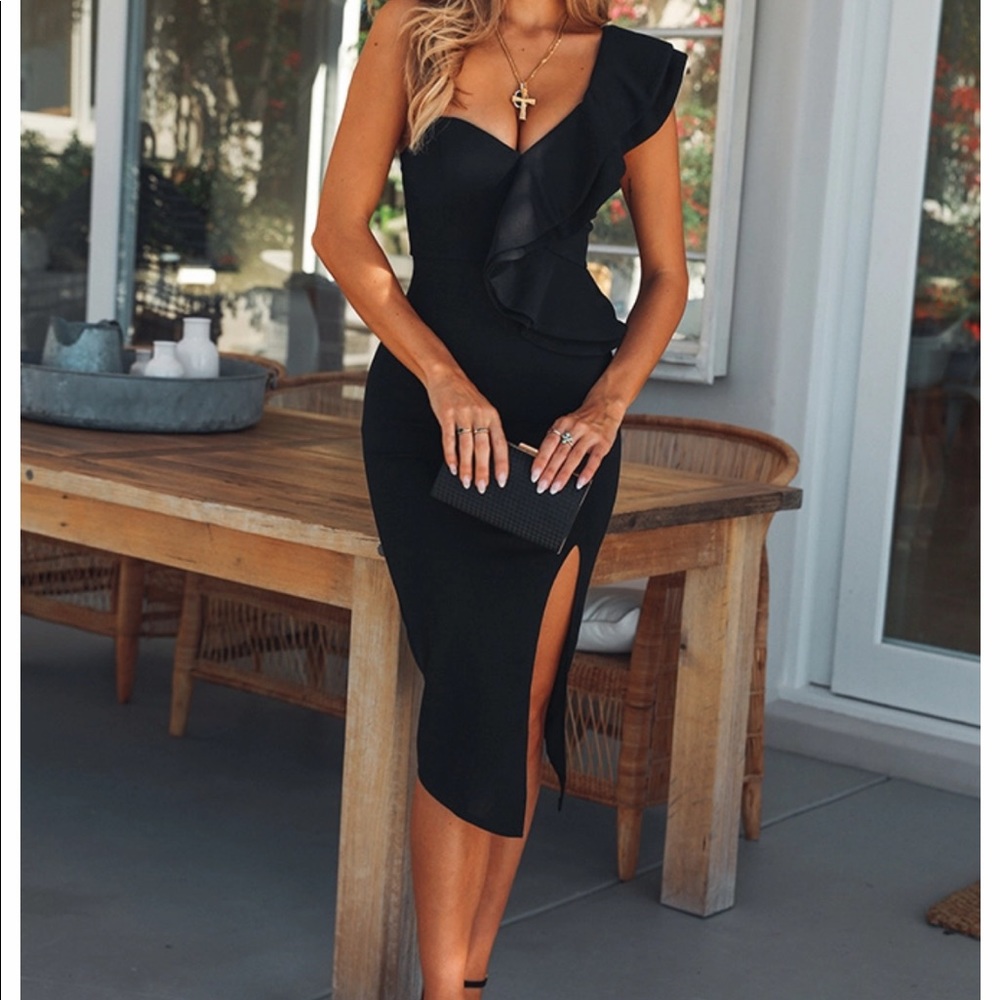 Hello molly  beautiful Caruso dress